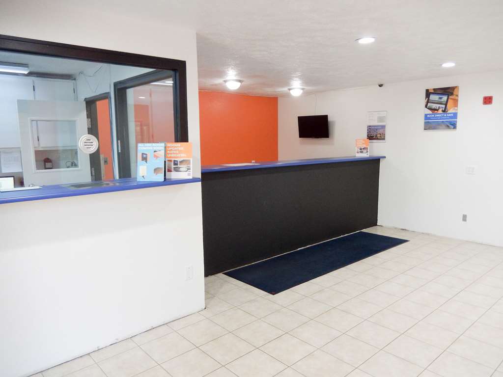 Hotel Super 8 Morristown East Downtown Interior foto